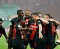Bild: Uwe Anspach/dpa
Leverkusen krönte die erfolgreichste Saison der Vereinsgeschichte mit dem Gewinn des DFB-Pokals.
