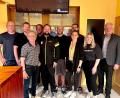 Bild: TSV Erbendorf/exb
Der neu gewählte TSV-Vorstand: (von links) Martin Huber (Zweiter Vorsitzende), Martin Gallersdörfer (Kassenprüfer), Bernhard Reis (Vorsitzender), Michael Martetschläger, Manuel Schmidt, Matthias Hablawetz, Florian Hör (alle Beisitzer), Iris Purucker (Dritte Vorsitzende) und Melissa Chousein (Schriftführerin) mit Bürgermeister Johannes Reger.
