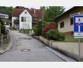 Bild: bö
Der Sanierung der Straße "Schallerberg" ist die nächste Baustelle in Schmidmühlen. Im Juni ist eine Anliegerinformation vorgesehen, Mitte Juli soll Baubeginn sein.