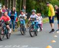 Archivbild: fpoz
Eltern und Betreuer beim Anfeuern ihrer Schützlinge bei einem der bisherigen Cube-Kindertriathlons. Die neunte Auflage steht am 6. Juli an.