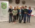 Bild: Max Bindl/exb
Die Konnersreuther Luftgewehr-Meistermannschaft mit Vorsitzendem Martin Dietz, Michael Bauer, Christina Fellner, Corinna Wohlrab, Sigrid Haberkorn, Franziska Rosner, Astrid Rosner und Schützenmeister Martin Fellner (von links).