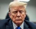 Bild: Mark Peterson/POOL New York Magazine/AP/dpa
Trump droht eine mehrjährige Freiheitsstrafe, die auch zur Bewährung ausgesetzt werden könnte, oder eine Geldstrafe.