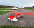 Bild: Peter Ostermann/exb
Die Luftsportgruppe zeigte am Flugplatz in Fichtelbrunn ihre Segelflugzeuge und Modelle.