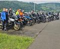 Bild: Zeitler Domimic/exb
Die Mitglieder des Motorradclubs Waldsassen auf ihrer Tour entlang des Rheins.
