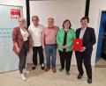 Bild: Katharina Fertsch/exb
Der SPD-Ortsverein Haselmühl-Kümmersbruck ehrt einige Mitglieder (von links): Fraktionsvorsitzende Lisa Hartinger, Herbert Breitkopf, Vorsitzender Hans Hartinger, Bundestagsabgeordnete Marianne Schieder und Monika Rambach.