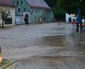 Archivbild: gf
Das Hochwasser in Kastl am 21. Mai. Die Regierung hat ein Hilfspaket für Unwetteropfer in Bayern beschlossen.