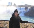 Bild: Magdalena Duda 
Während ihres Praktikums beim Goethe-Institut in Montreal bereiste Magdalena Duda in ihrer Freizeit auch andere Orte in Kanada. Hier ist sie bei den Niagarafällen.