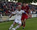 Bild: ham
Tobias Eigler (vorne) und der ASV Haidenaab sind in der Relegation zur Bezirksliga an der SpVgg Willmering-Waffenbrunn gescheitert.