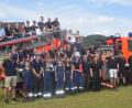 Bild: fz
Die Drehleiter der Feuerwehr Weiden war eine Attraktion, mehr aber die 24 Burschen und Mädchen, die in sechs Teams beim Spiel ohne Grenzen Geschick und Können bewiesen.