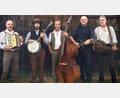 Bild: Archiv Rooster Crows
Am Freitag, 5. Juli, laden das Evangelische Bildungswerk Oberpfalz und die Kulturwerkstatt Hirschau zu einem Open-Air-Konzert mit der Regensburger Band „The Rooster Crows“ auf das Areal beim evangelischen Gemeindehaus an der Martin-Luther-Straße ein.