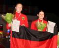 Bild: Habenicht/exb
Die Sulzbacherin Sarah Brunner (rechts) und Josefa Hornig aus Königswartha freuen sich über den EM-Titel im Tandem-Wettbewerb.