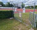 Bild: sne
Seit vergangenem Jahr ist der Schulsportplatz gesperrt. Nun soll er wieder eröffnet werden, aber mit Video-Überwachung.