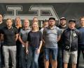 Bild: Günter Paßler/exb
ERSC-Chef Mustafa Sugle (Zweiter von links) und sein neu gewähltes Vorstandsteam.