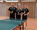 Bild: Werner Schmola
Die Tischtennis-Vereinsmeister 2024 des SV Altenstadt im Einzel und Doppel: Michael Kaiser, Maximilian Sand und Felix Holfelder (von links).