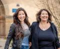 Bild: Pädagogische Zentralstelle FSJ/exb
Sina Bender-Özavci und Ramona Kiener (von links) sind das Team der Pädagogischen Zentralstelle FSJ in Wernberg-Köblitz und betreuen junge Menschen während ihres Freiwilligen Sozialen Jahrs.