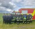 Bild: Feuerwehr Lengenfeld/exb
Gruppenbild nach der Leistungsprüfung: Von links Hans Reißnecker, Wilhelm Horn, Roland Frank, Stefan Henke, Sarah Grüner, Sebastian Thoma, Rupert Gruber, Andreas Wein, Leon Grüner, Xaver Rupprecht, Kommandant Josef Konrad, Florian Thoma, Stefan Mayerhöfer, Alois Höfler und Berthold Zeitler.