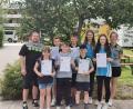 Bild: Schützenjugend Mähring/exb
Mit nach München zu den Schießwettkämpfen führen Alexander Scharnagl (Betreuer), Finja Preisinger, Jakob Bäuml, Gabriel Scharnagl, Ben Kaiser, Alexander Müller, Vanessa Kaiser, Amelie Müller und Jugendleiterin Cordula Müller (von links).