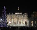 Bild: upl
2015 spendeten die drei Nachbarkommunen Freudenberg, Hirschau und Schnaittenbach den Christbaum für den Petersplatz in Rom. Die feierliche Illumination und das Treffen mit dem emeritierten Papst Benedikt XVI. waren die Höhepunkte der Aktion.