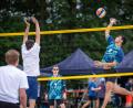 Bild: Daniel Brunner/exb
Mit Spaß und sportlichem Ehrgeiz trugen die Beachvolleyballer ihre Matches aus.