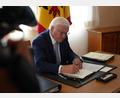 Bild: Sebastian Böhm
Bundespräsident Frank-Walter Steinmeier arbeitet im Altstadthotel Bräuwirt in Weiden.