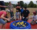 Bild: pop
Ein Entenangeln bietet das THW Amberg beim Kinderfest in Schmidmühlen an.
