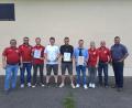 Bild: Stephan Heimerl
Der Bayern-Fanclub Rosenquarz Pleystein ehrt langjährige Mitglieder.
