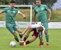 Archivbild: Hubert Ziegler
Bastian Freisinger (links) feierte gegen den SV Lauterhofen sein Startelf-Comeback bei der DJK Gebenbach und trug sich beim 5:4-Sieg sogleich in die Torschützenliste ein.