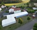 Bild: Christoph Maderer/exb
Beim Aufbau der Festzelte packten alle mit an.