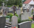 Bild: kro
Die Friedhofsgebühren in Konnersreuth müssen erneut angehoben werden, da ein Defizit von 22.063,40 Euro entstanden ist.