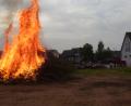Bild: bk/exb
Das Johannisfeuer lodert in den Himmel
