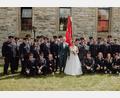 Bild: soj
Die Feuerwehren aus Ebnath, Oberwarmensteinach und Oberwappenöst waren ausgerückt, um Benjamin Markhof und Franziska Haberkorn zur Hochzeit zu gratulieren.