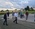 Bild: sne
Der Gemeinderat Kirchendemenreuth will die Ortstraße in Obersdorf sanieren lassen.