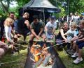 Archivbild: Kunz
Stockbrot, hier beim Kinderbürgerfest im vergangenen Jahr, wird es auch 2024 wieder geben.