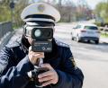 Symbolbild: Matthias Balk/dpa
Im Juni kontrollierte die Verkehrspolizei Weiden bei 61.000 Fahrzeugen die Geschwindigkeit.