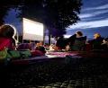 Bild: Janine Seifert/exb
Ein beliebter Teil des Ferienprogramms: das stimmungsvolle Open-Air-Kino beim TSV Pressath.