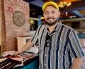 Bild: Gabi Schönberger
Simran Momy lebt in Nürnberg und ist Geschäftsführer des neuen Restaurants "Sangam" in der Altstadt von Weiden.