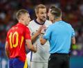 Bild: Christian Charisius/dpa
Spaniens Dani Olmo (l) und Englands Harry Kane schossen jeweils drei Treffer.