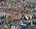 Bild: Pressestelle Bistum Regensburg
So sah es bei der letzten Ministrantenwallfahrt 2018 auf dem Petersplatz aus. Mitten drin: Papst Franziskus auf einem offenen Wagen.