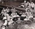Bild: Birner/exb
Ein Bild aus den 1950er Jahren, als nur Versehrte im Verein waren und im Hallenbad schwimmen lernten, weil Kriegsverletzungen sie beeinträchtigten.
