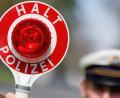 Symbolbild: Daniel Karmann/dpa
Eine größere Kontrollaktion führte die Polizeiinspektion Kemnath in Erbendorf an der Bundesstraße 22 durch. Das besondere Interesse galt dem Schwerlastverkehr.
