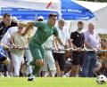 Archivbild: Hubert Ziegler
Für Patrick Hofmann (rechts) und die DJK Gebenbach geht es zum Saisonstart in der Bayernliga Nord zum Aufsteiger TSV Karlburg.