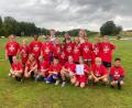 Bild: u
Strahlende Gesichter gab es bei der Grundschule Poppenricht, dem Siegerteam bei der Leichtathletik-Landkreismeisterschaft der Grundschulen. Hinten von links); Praktikant Gabriel Ullmann, Lehrerin Monika Leditschke und Lehramtsanwärterin Marina Windisch.