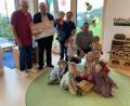 Bild: Josef Glas
Vorstand Günther Balk, Pfarrer Wilhelm Bauer, Manuela Henkel und Thomas Bartmann (von links) freuen sich über die Spende.