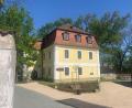 Bild: Stefanie Roth
Der Schlossgarten in Schlammersdorf ist künftig wieder für die Öffentlichkeit zugänglich und lädt zum Verweilen im Biergarten der Familie Püttner ein.