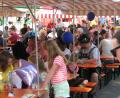Archivbild: knh
Zum Bürgerfest in Mantel am Sonntag, 18. August, auf dem Marktplatz rechnen die Veranstalter wieder mit vielen Besuchern.