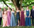 Bild: Peter Ringeisen
Die Jahrgangsbesten der Dr.-Johanna-Decker-Realschule mit der Schulleitung. Von links: Realschulkonrektorin Gabriele Tröster, Donarta Vishesella, Evita Scheermann, Magdalena Lang, Luisa Tauber, Anja Lautenschlager, Sophia Riß, Schulleiter Hans Kistler.