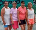 Bild: rst
Die erfolgreiche Paulsdorfer Mannschaft: (von rechts) Claudia Demleitner, Irene Koch, Marion Winkler und Claudia Weiß. Es fehlt Katrin Lobedann.