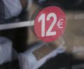 Bild: Jakob Graf
Zwölf Euro kostet ein Paket aus dem Automaten in Weiden, 8,50 Euro kostet ein Päckchen in Schlammersdorf.