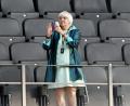 Bild: Federico Gambarini/dpa
Claudia Roth im Stadion - hier allerdings nicht bei Taylor Swift in München, sondern während der Fußball-EM im Olympiastadion Berlin (Archivfoto)