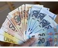 Symbolbild: Bernd Wüstneck/dpa
Sichergestelltes Falschgeld. Auch in der Oberpfalz sind aktuell gefälschte Geldscheine im Umlauf.